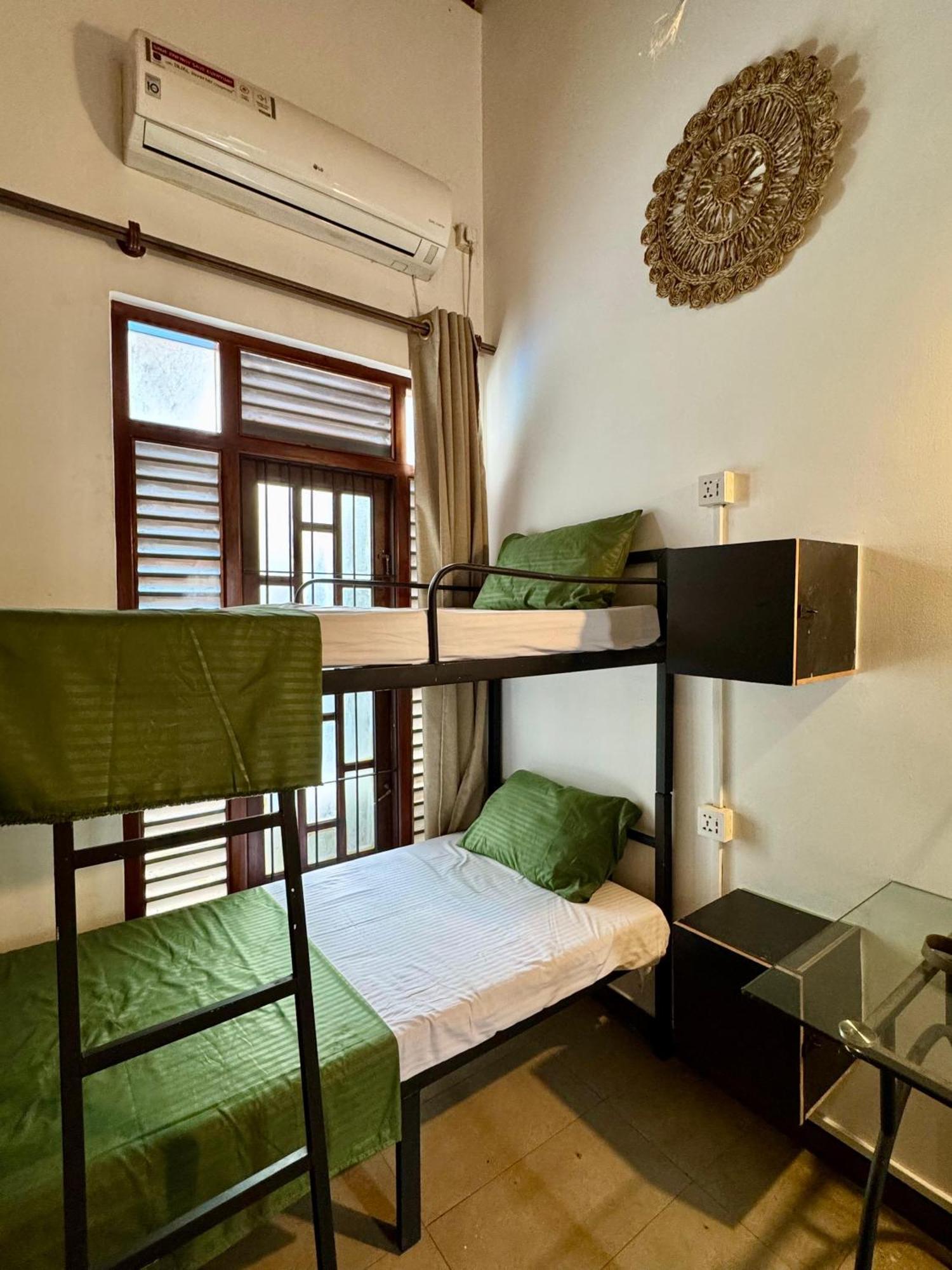 Hari Hari Hostel Weligama Dış mekan fotoğraf